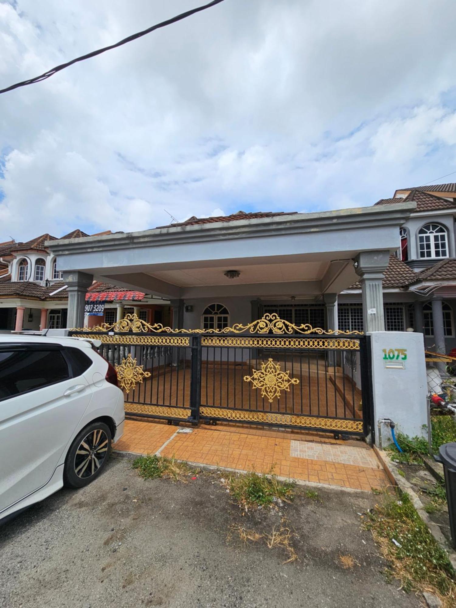 Ruhani Homestay 3 Kb - 4 Bedroom Fully Airconditioned With Wifi & Netflix Kota Bharu Ngoại thất bức ảnh