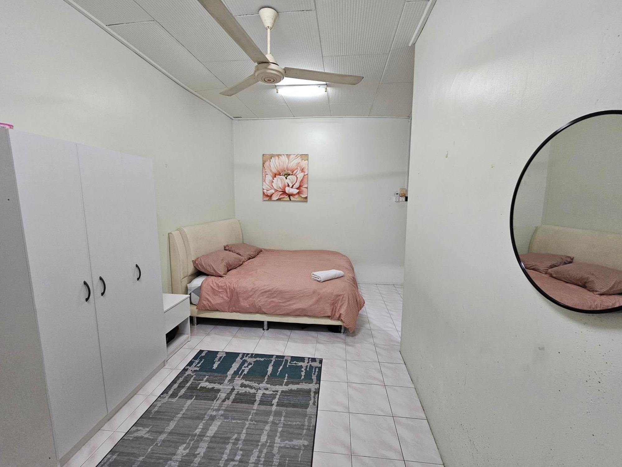 Ruhani Homestay 3 Kb - 4 Bedroom Fully Airconditioned With Wifi & Netflix Kota Bharu Ngoại thất bức ảnh