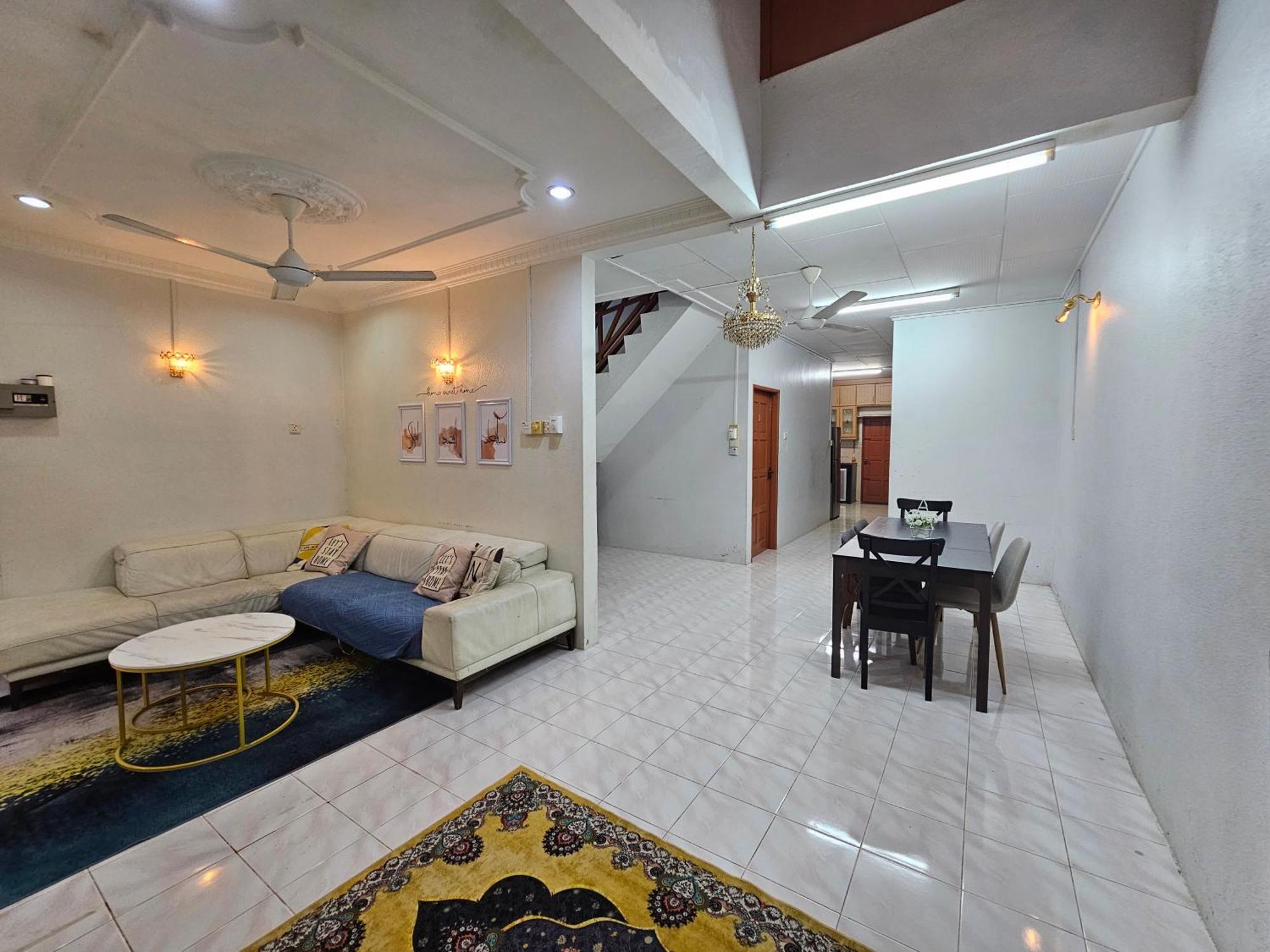 Ruhani Homestay 3 Kb - 4 Bedroom Fully Airconditioned With Wifi & Netflix Kota Bharu Ngoại thất bức ảnh