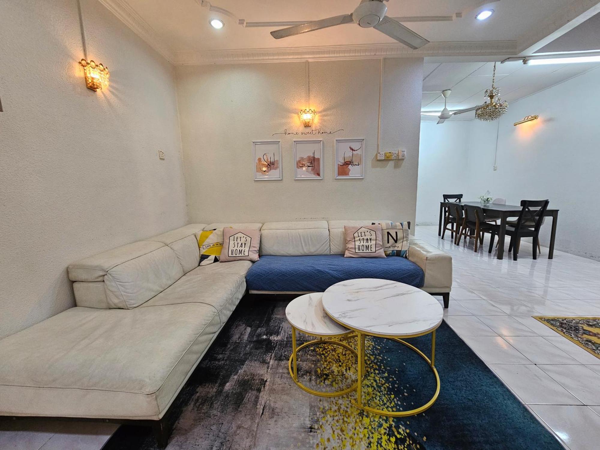 Ruhani Homestay 3 Kb - 4 Bedroom Fully Airconditioned With Wifi & Netflix Kota Bharu Ngoại thất bức ảnh