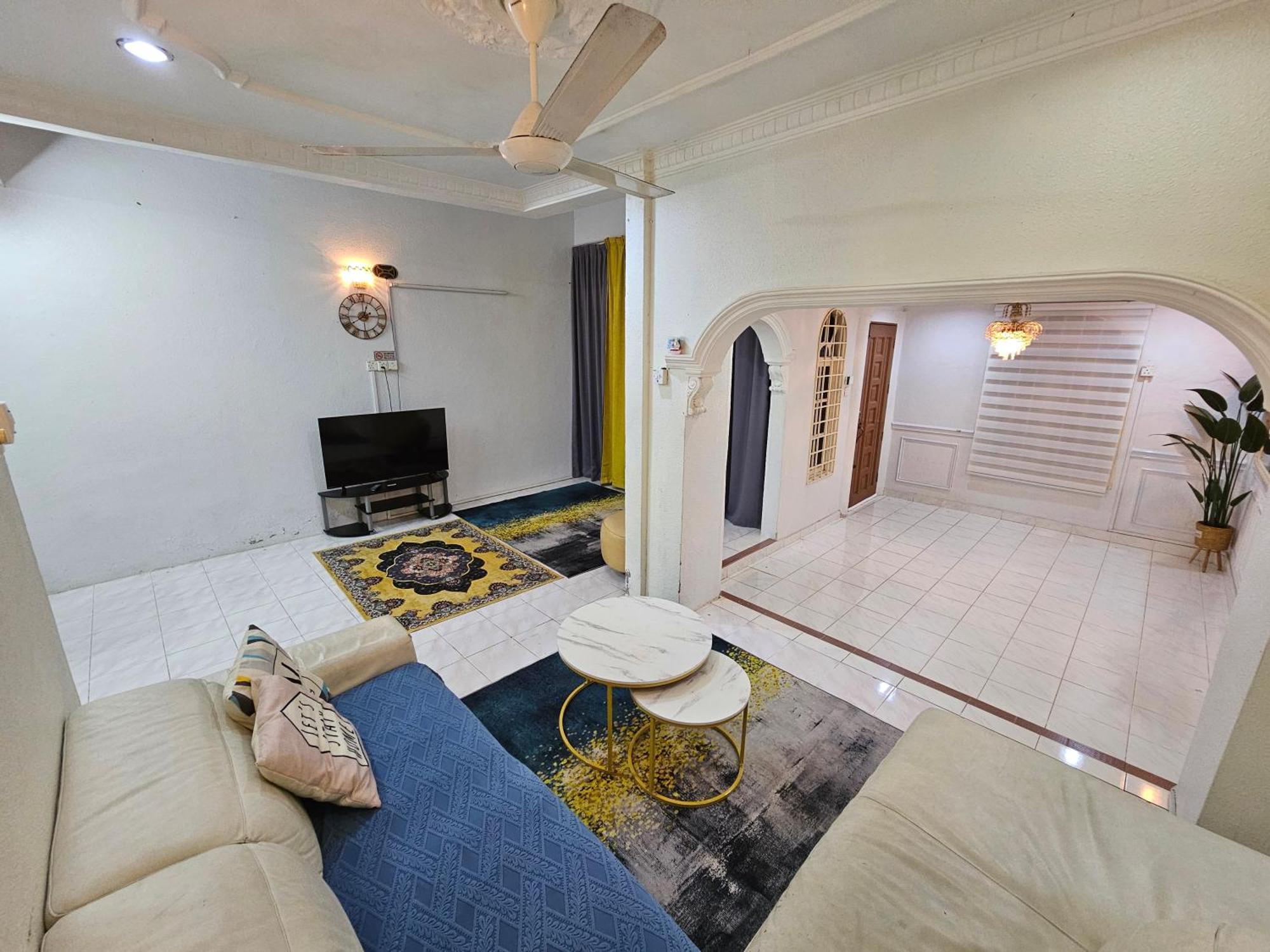 Ruhani Homestay 3 Kb - 4 Bedroom Fully Airconditioned With Wifi & Netflix Kota Bharu Ngoại thất bức ảnh